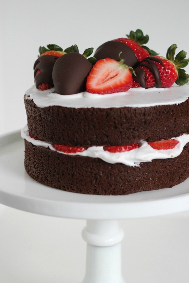 Naked Chocolate Cake for Valentine's Day // Bakeaholic.ca